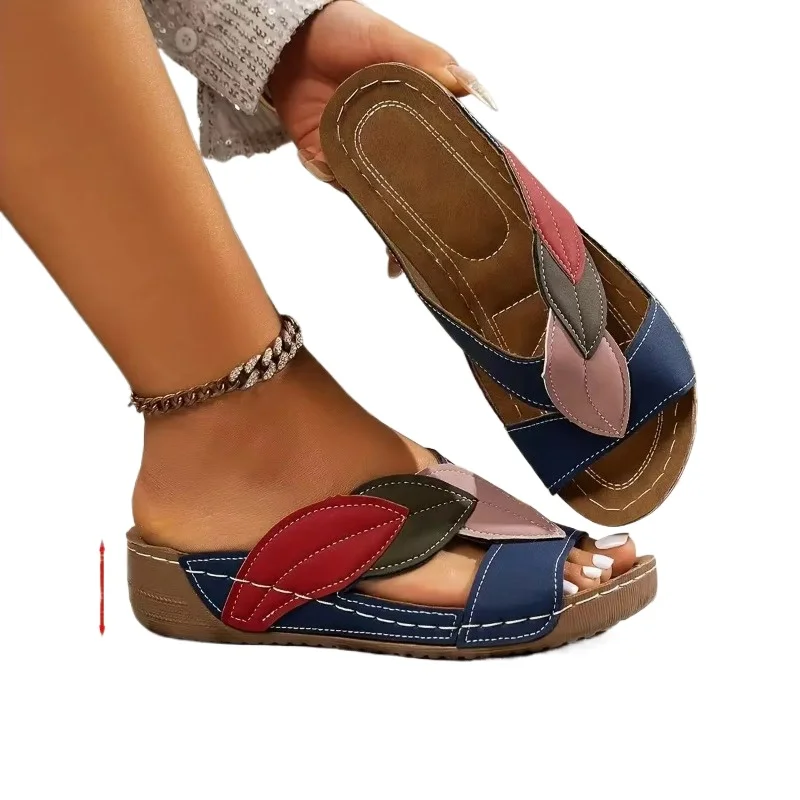 

Lightweight Comfortable Non Slip Flat Bottomed Slippers Sandalias De Mujer Leather Soft Soled Sandals for Women in Summer 2026