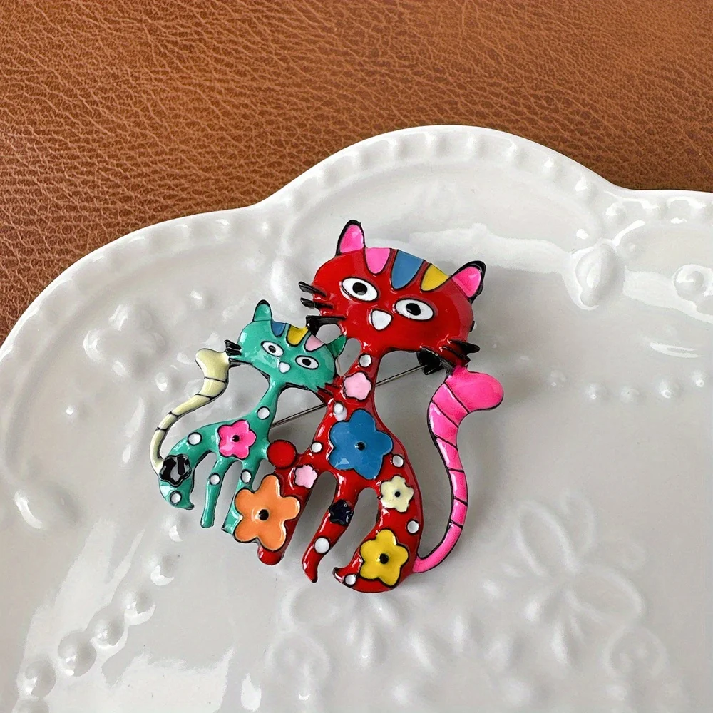 1pc Dropping Oil Lovely Cat Shaped Brooch Vintage Style Animal Theme Alloy Brooch For Women Girls Daily Wear