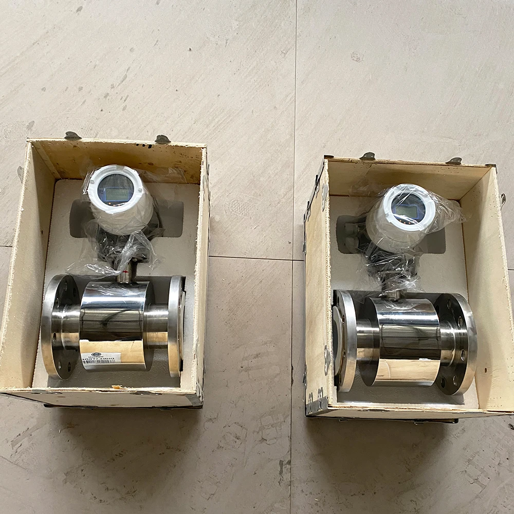 

DN50 magnetic flowmeter 200 lpm metering refrigerant water treatment meter for transducer