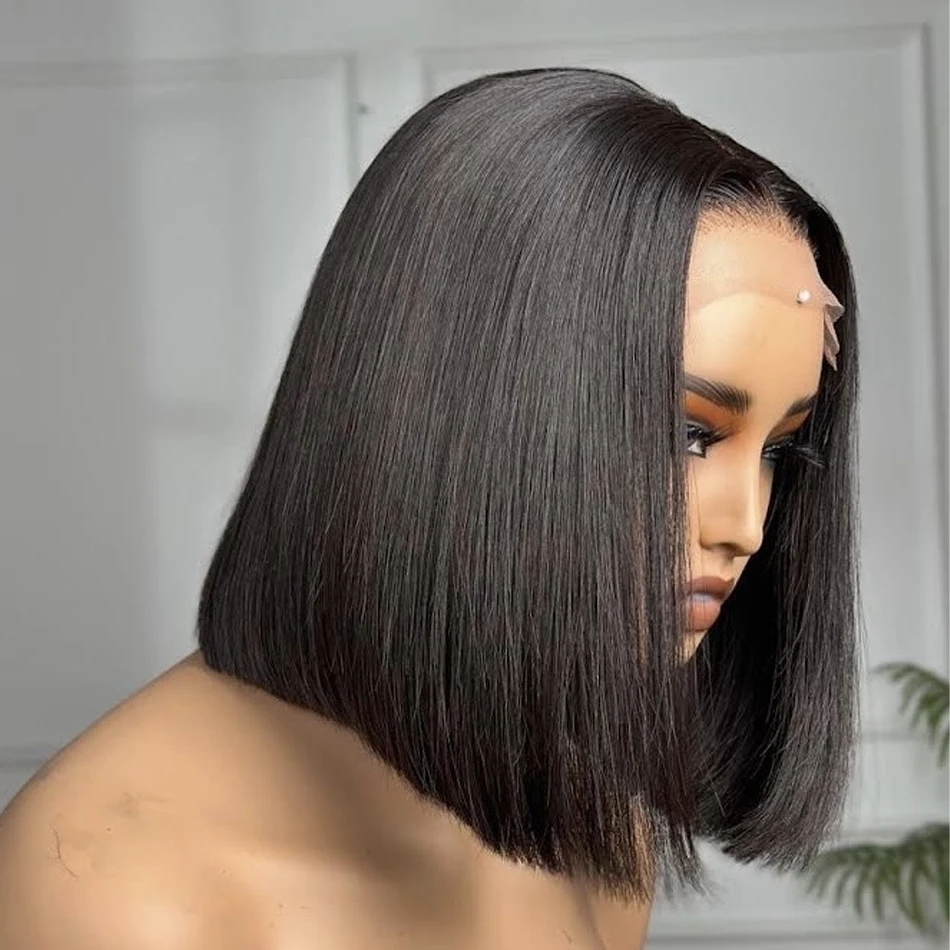 Wig Depan Renda Penutup 13X4 Bob Lurus Pendek dengan Kepadatan 200% Rambut Manusia 100% Brasil 4X4 Wig Renda Depan Transparan 14 Inci
