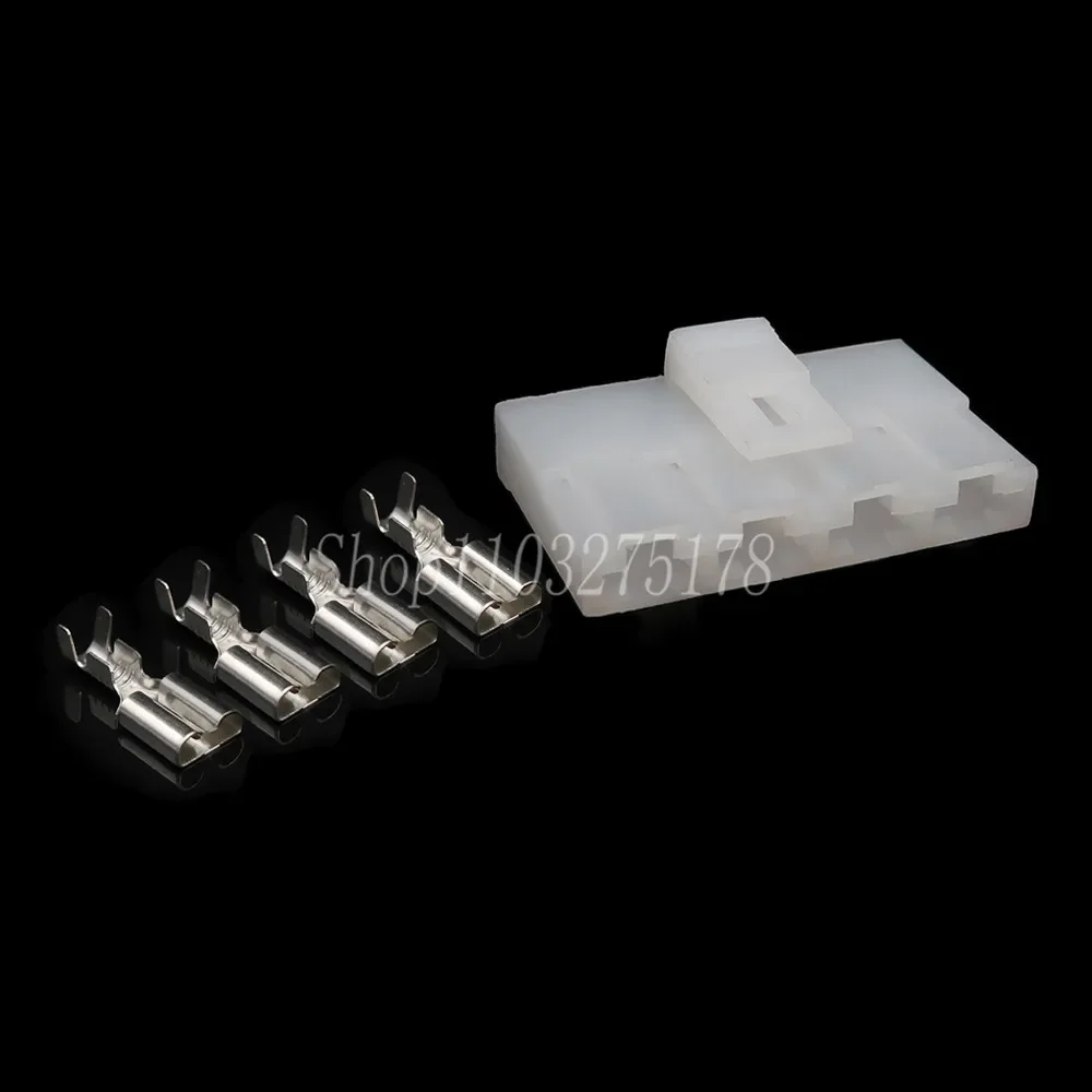 1 Set 4 Pin Automotive Unsealed Socket With Terminal PP0323802 New Energy Car Wire Harness Connector