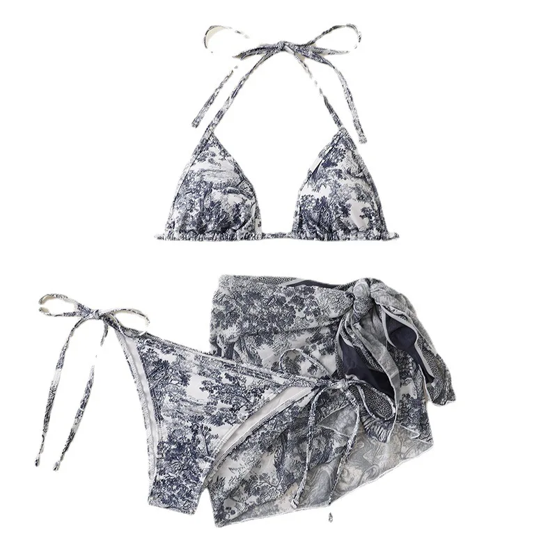 Damen Sommer Strand Pflanze bedruckt Neckholder Krawatte Sexy Bikini Set mit Vertuschungsrock und Schal, 3 Stück/Set, zufälliger Druck