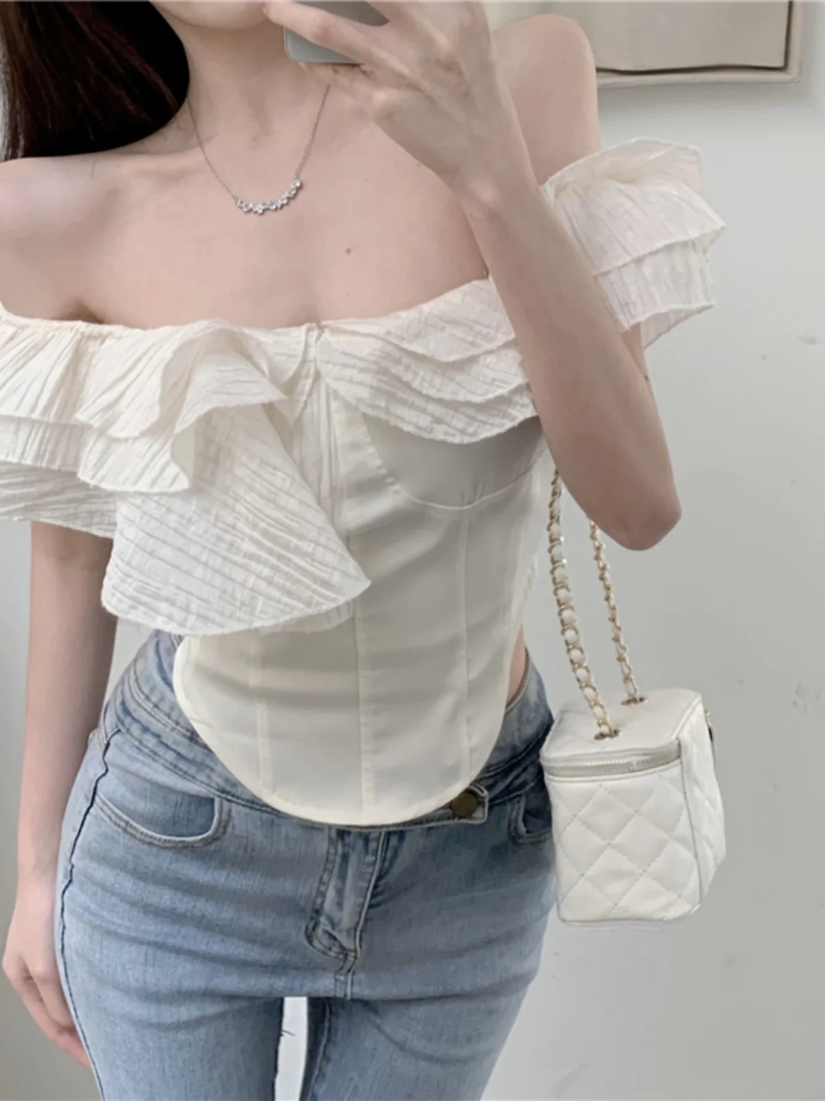 

Ruffle ort Slimming Fibone Tube Top irt Women Summer Elegance One oulder ort irt Casual Sle Body ape Fabric P...