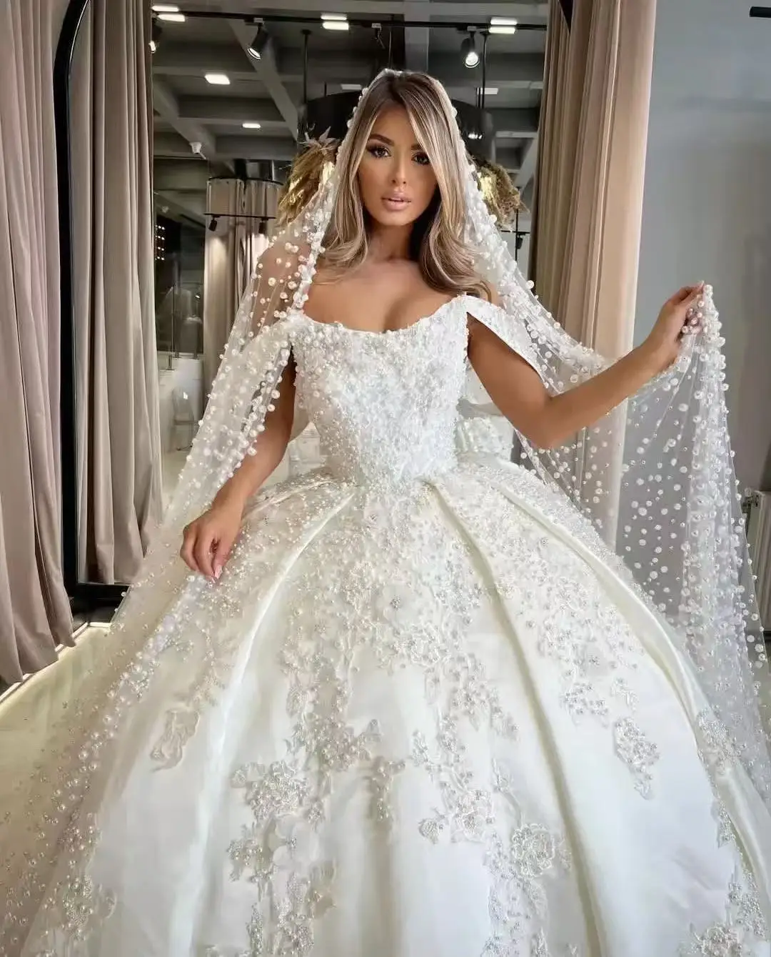 ONELIFE Aangepaste prachtige kralen parels baljurk trouwjurken off-shoulder satijnen pailletten applicaties formele bruidsjurken