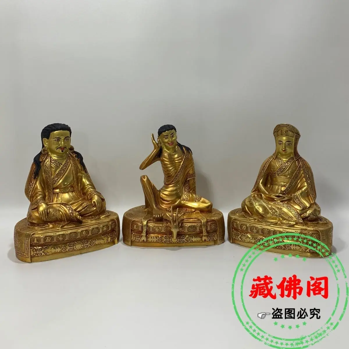 Seven-inch Kagyu Sect three bronze statues of pure copper seiko Tibetan, gilded and painted, household ornaments, Buddhist templ