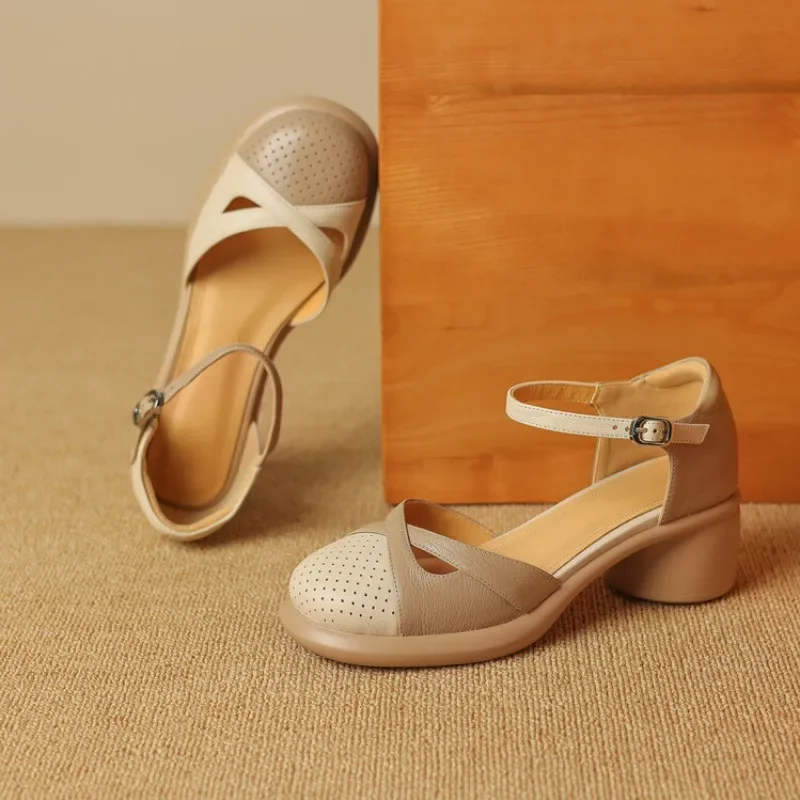 Round Heeled oco Design sandálias com cor bloqueio, elegante e respirável