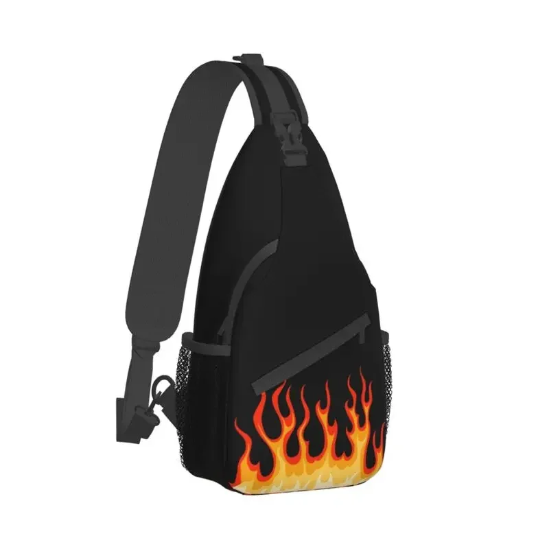 Bolso cruzado de pecho con llamas de carreras clásico rojo personalizado para hombre, mochila informal de hombro con fuego caliente para viajes y ciclismo