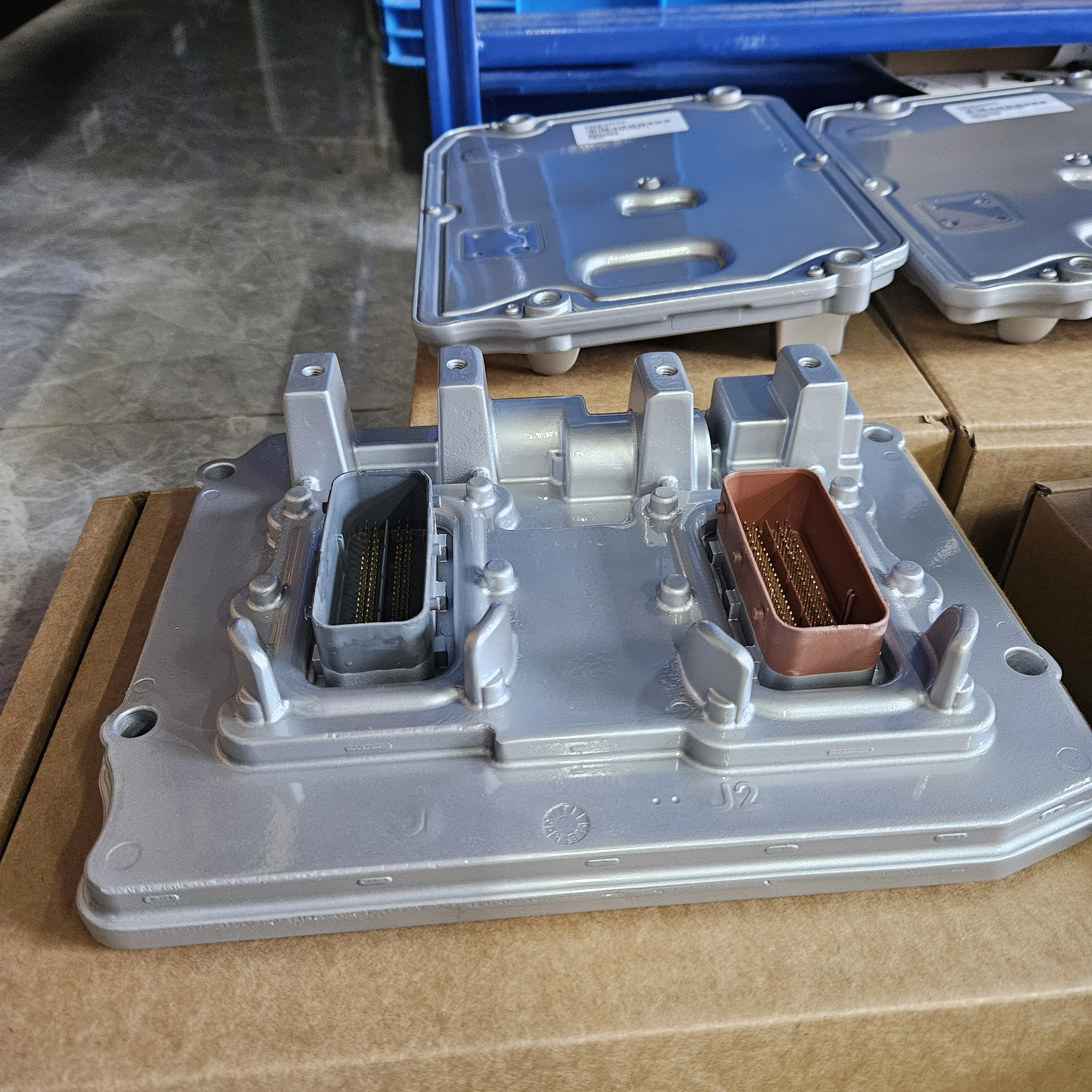5572391 ECU for Cummins X15 CM2450 ISL8.9, Programmable, Free Return Within One Year for Any Quality Issues.