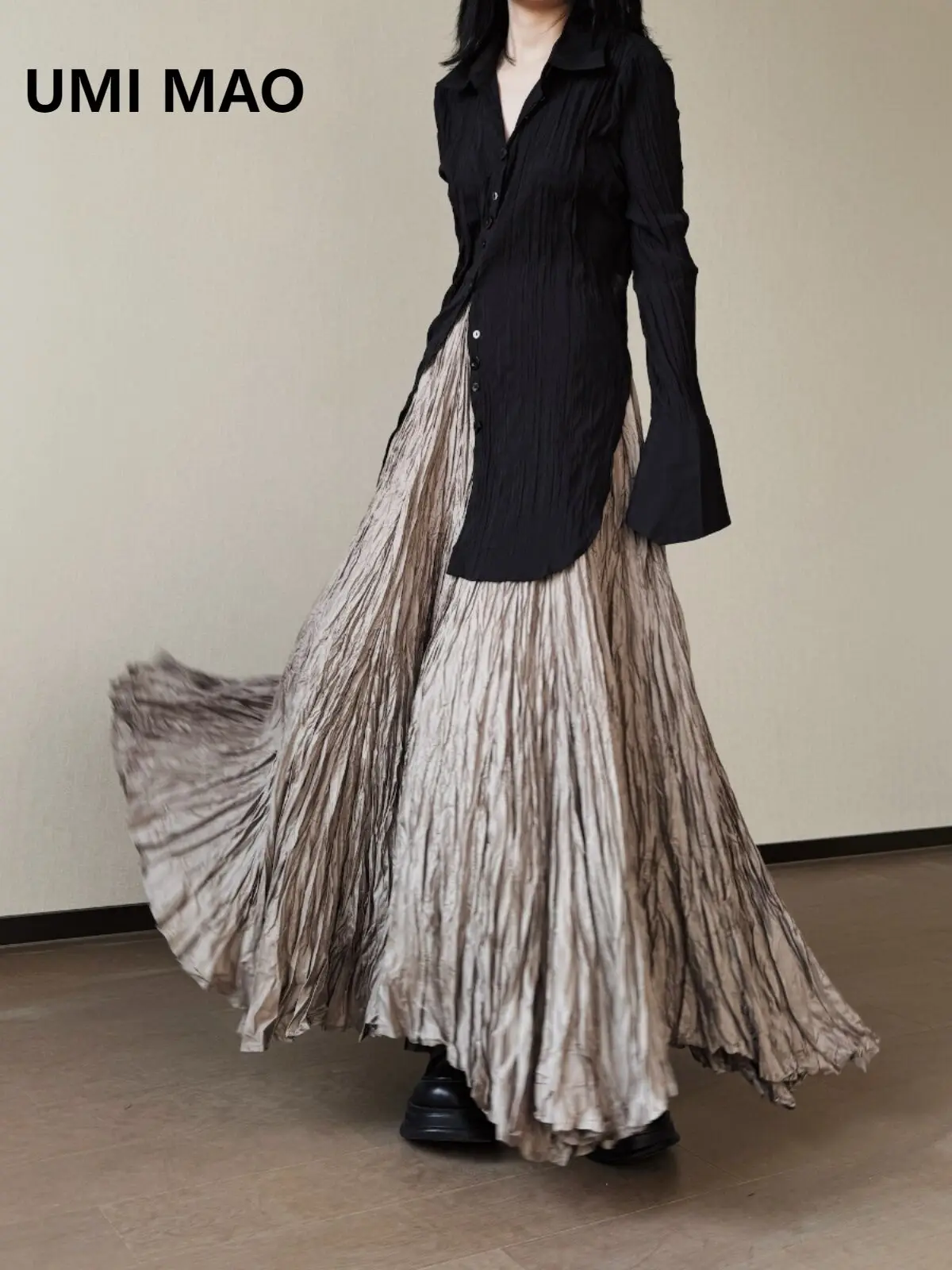 UMI MAO Oversized Pleated Irregular Skirt A Niche Design Sense Pleated Maillard Yamamoto Large Pleated Skirt Women Spring