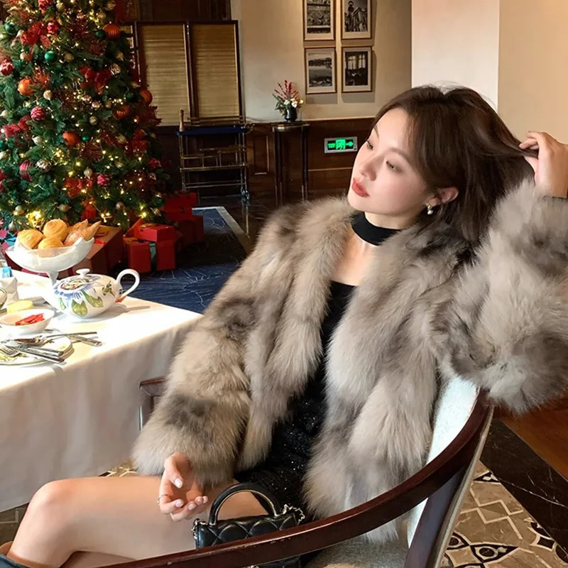 معاطف نسائية من فرو الثعلب الصناعي سترات قصيرة متينة Rende سميكة بياقة على شكل V وأكمام طويلة مغطاة بأزرار فضفاضة مناسبة غير رسمية لخريف وشتاء 2025 #4