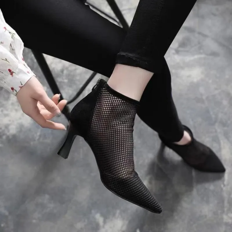 Short Shoes For Women Mesh Footwear Sandals Female Ankle Boots Sexy Pointed Toe Booties Trend 2025 On Offer Stylish Boot