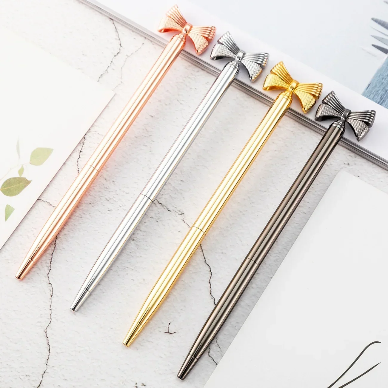 

4 colors Kawaii Cute Bow Ball Pens Ballpen Fashion Girl Ballpoint Pens for School Supplies Office Korean Creative Stationery