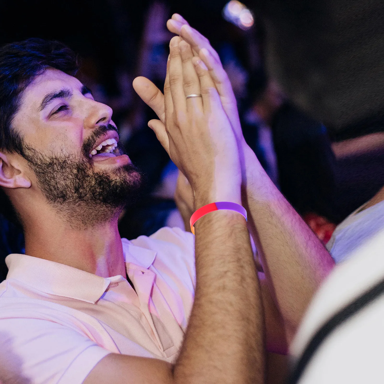 20 قطعة من الأساور المصنوعة من السيليكون بألوان قوس قزح لشهر الفخر أساور ملونة لمستلزمات الحفلات وأشرطة الاحتفال #6