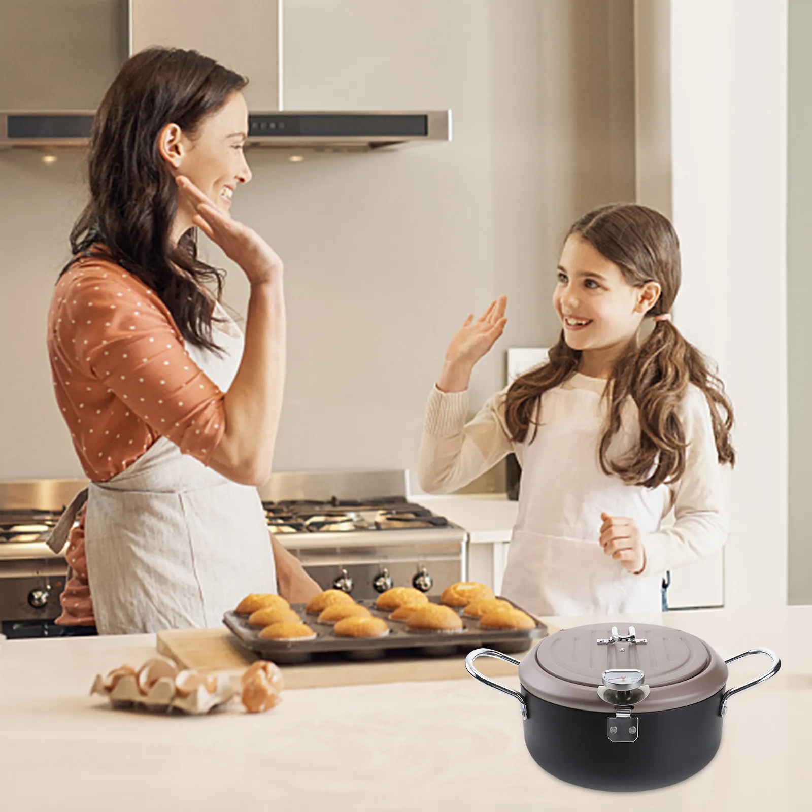 

Deep Frying Pot with Cover Oil Filter Holder Japanese Style Thermometer Tempura Fryer Pan 20Cm Kitchen Cooking Tools