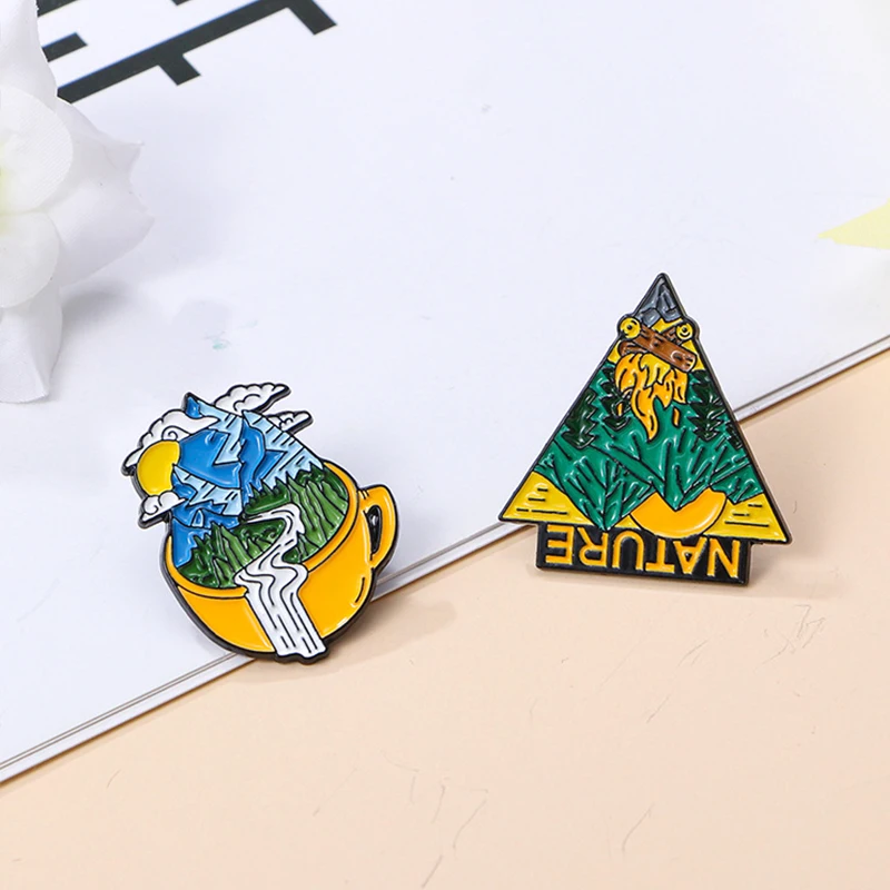 الطبيعة استكشاف المينا دبابيس الإبداعية في الهواء الطلق التخييم التلبيب شارات البرية النار الجبال نهر بروش مجوهرات هدايا