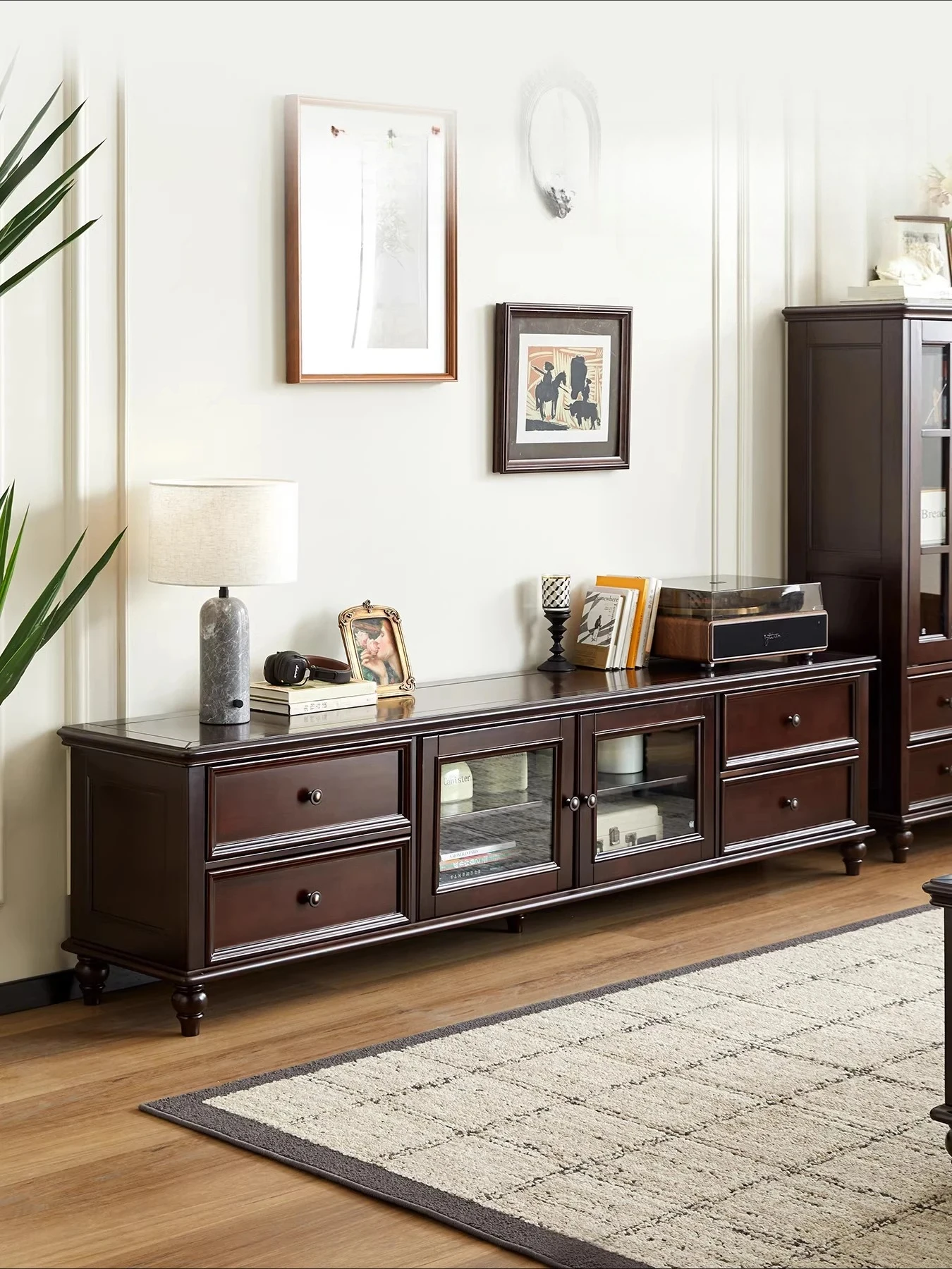 

Американский шкаф для телевизора из цельного дерева, шкаф для хранения вещей в домашней гостиной, легкий роскошный шкаф для телевизора в стиле ретро