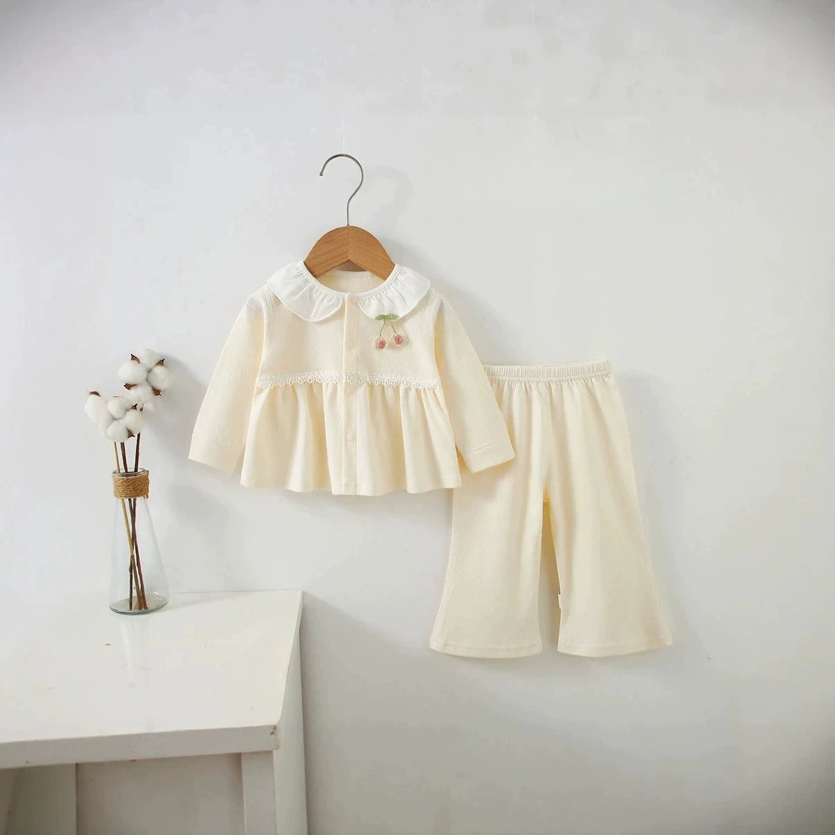 Baby Homewear Autumn Winter Fashion Sets Kids Baby Boys and Girl Pure Cotton O-Neck Single Breast Two Price Sets
