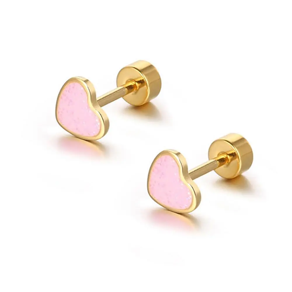 ZAKOL Titan-Ohrstecker mit Herz- und Liebesmotiv für Damen und Mädchen, 14 Karat vergoldet, hypoallergen, niedliches Knorpel-Tragus-Ohrzubehör – Detail 4
