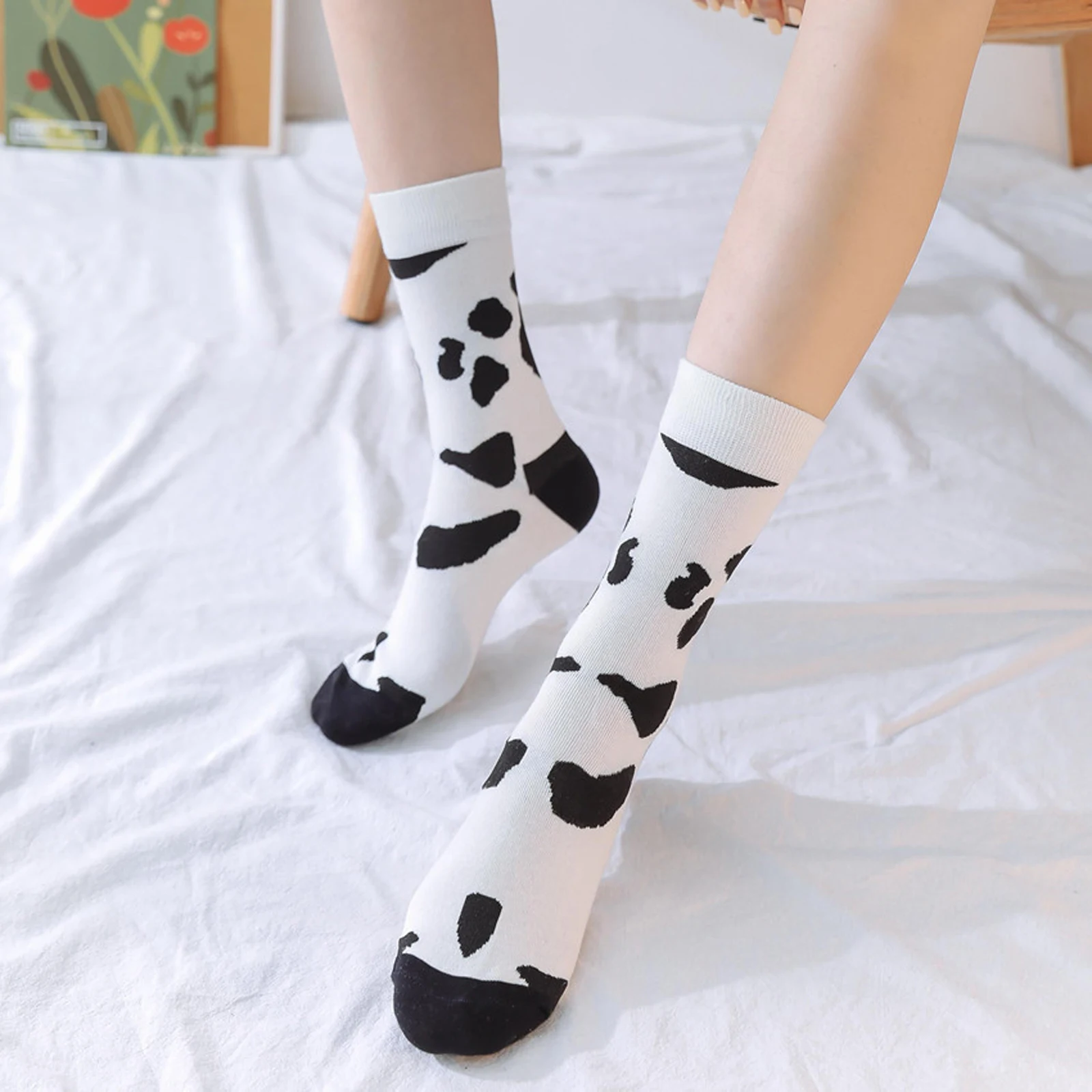 

Women's Crew Socks Stylish Cow Print Breathable Soft Mid Calf Socks for Fall & Winter