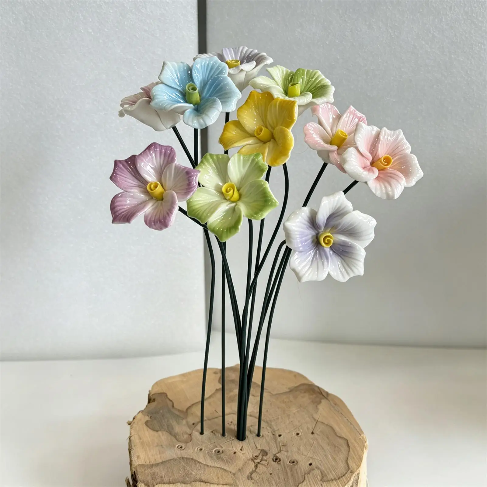 10pcs Bee Watering Station Colorful Ceramic Outdoor Decor Bee Drinking Station Garden Decor for Hummingbird Butterfly Yard