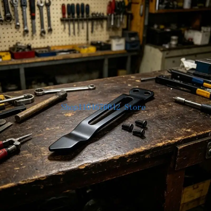 652F Folding Cutter Back Clip for Easy Pocket Carry and Tool Accessory Repair Task