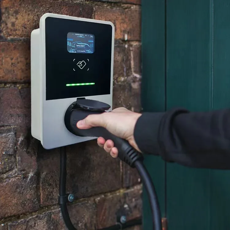 Green Science 22kw EV Charger type 2 Commercial  EV Charging Station with OCPP 4G WIFI Bluetooth for electric vehicles