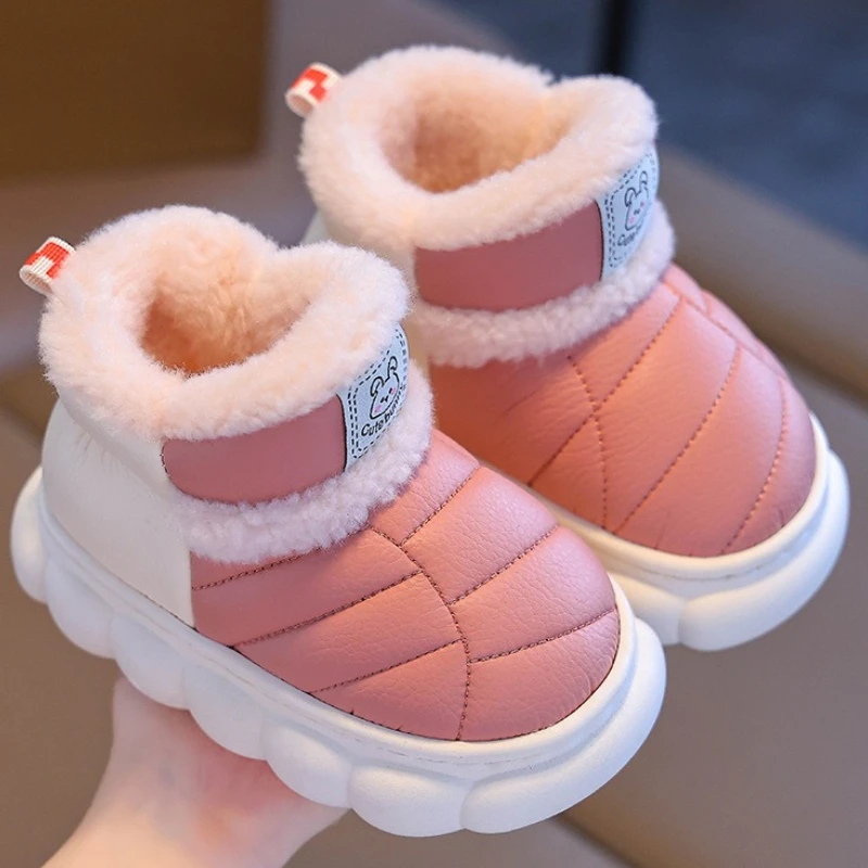 

Child HomeSnowBoot 2025Inter New Korean Version Baby Flat Velvet Shoes Casual Fashion Child Versatile Anti Slip Girl Short Boot