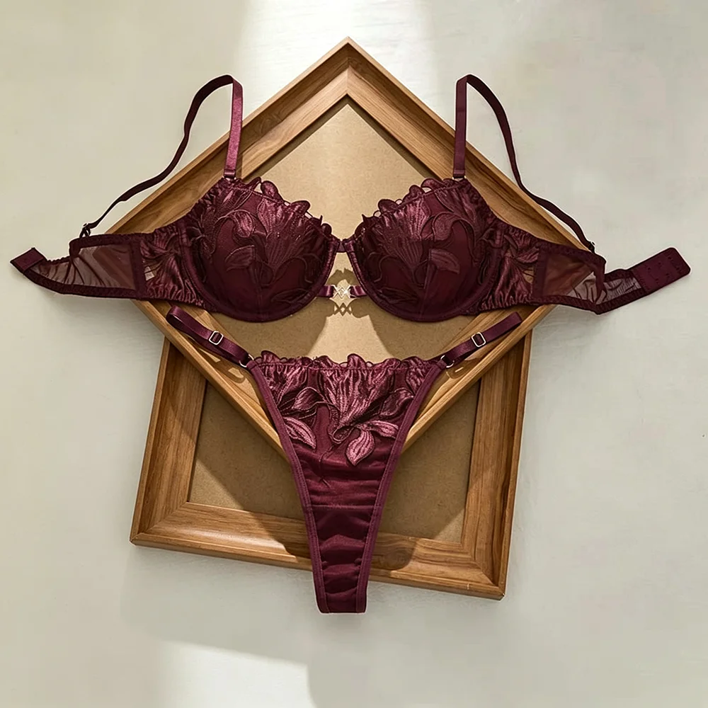Women's Lingerie Set Floral Embroidery Mesh Underwear Sparkly Rhinestone Decor Underwire Bra Thong Set Elegant Intimate Lingerie