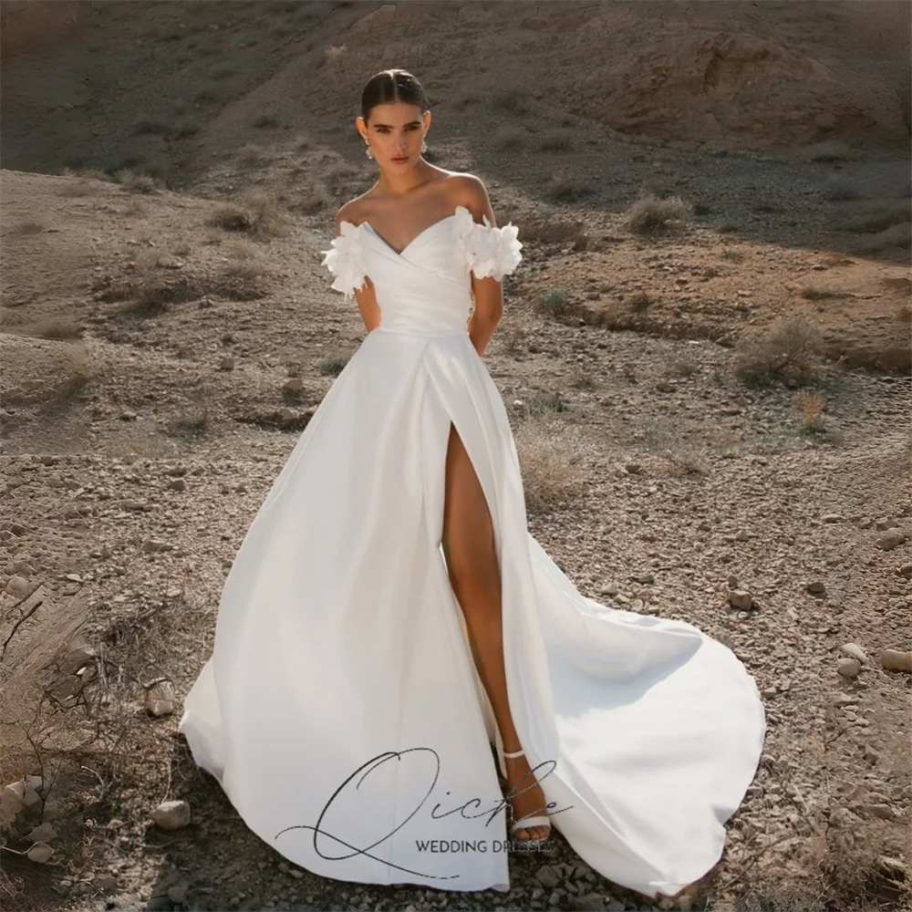 QICHE Moderne Satijn A-lijn Trouwjurken Vrouwen Bloemen Uit De Schouder Hoge Zijsplit Open Rug Vestidos De Noiva Aangepast