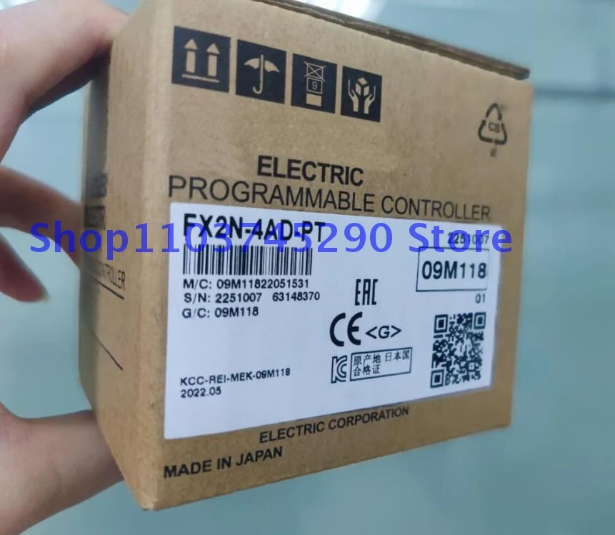 1PCS FX2N-4AD-PT New In Box FX2N4ADPT Electric Programmable Controller FX2N4ADPT