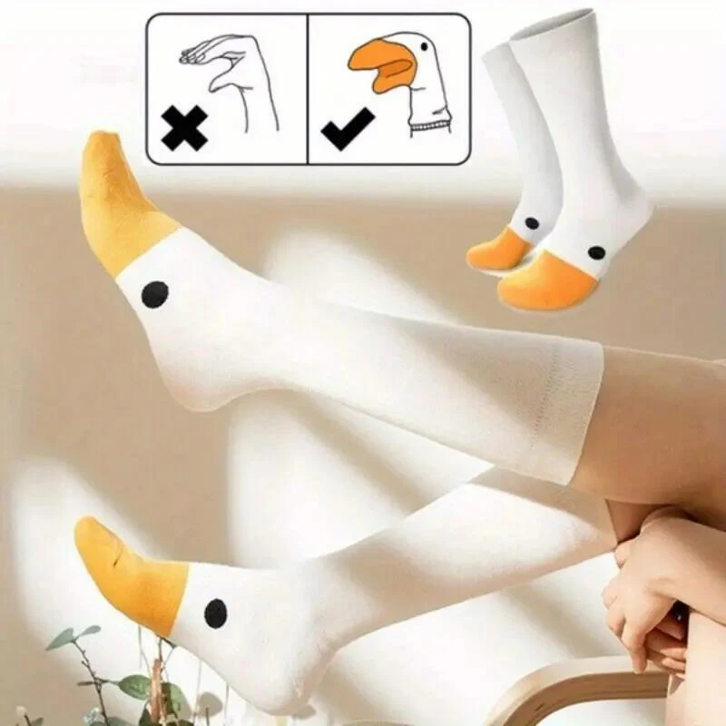 1Pair Cartoon White Goose Socks Cute Little Duck Pattern Socks Lovely Mid Tube Socks For Girls Novelty Casual Sockwear