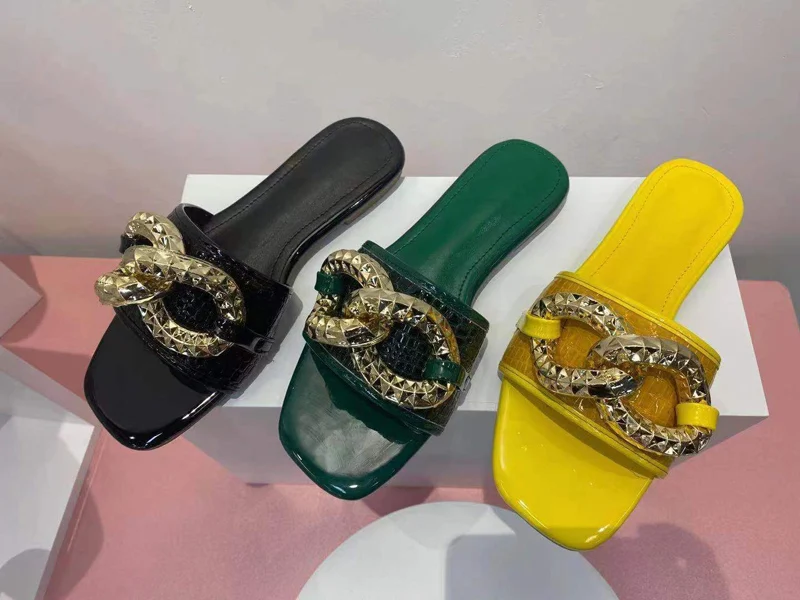 New Arrivals Designer Wholesale Summer Chain Women's Flat Slippers And Bag Set Beach Ladies Platform Sandals Matching Purse Set