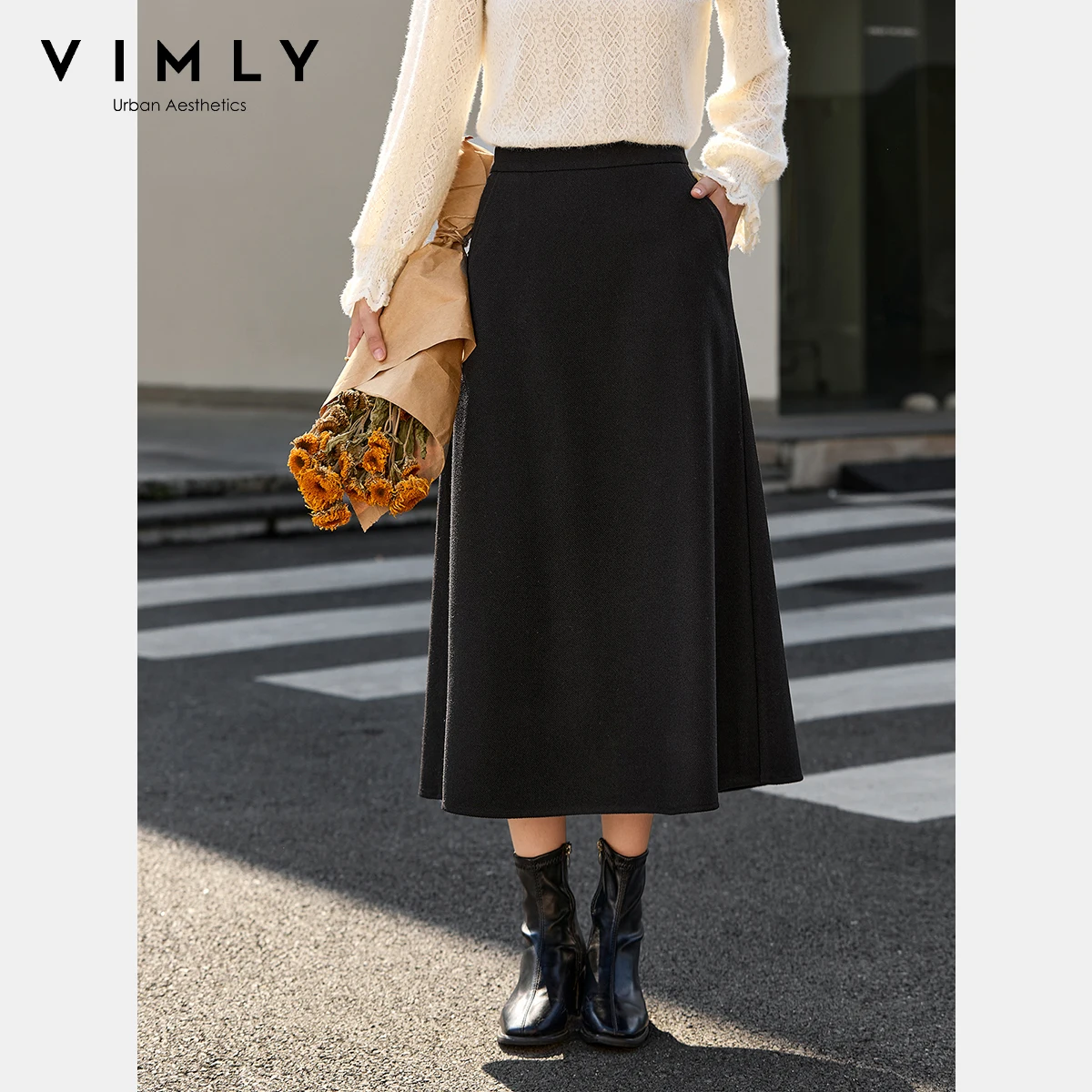 VIMLY Women's Black Long Skirt Elegant Winter 2025 A-line Loose Tweed Ladies Skirts Office Lady Zipper Pocket Female Skirt A2839