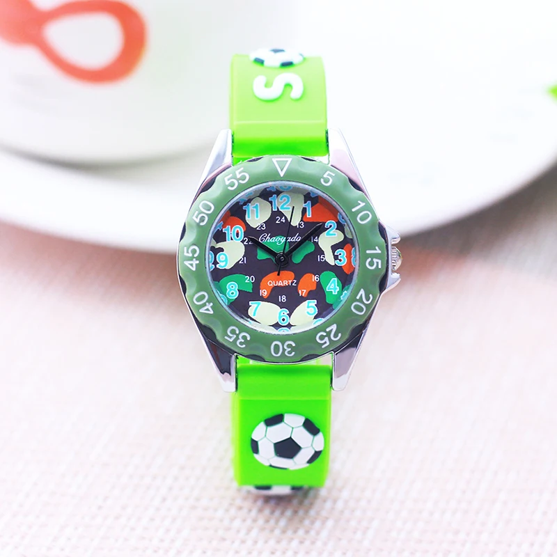 Nieuwe Mode Kinderen Jongens Meisjes Cool Sport 3d Bal Quartz Horloges Kleine Kinderen Siliconen Waterdichte Elektronische Horloges Studenten