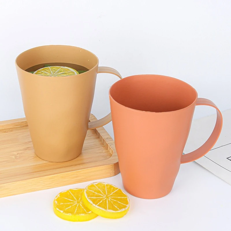 

Чашка для зубной щетки из пшеничной соломы в скандинавском стиле, прочная пластиковая чашка для полоскания рта, устойчивый к падению органайзер для ванной комнаты