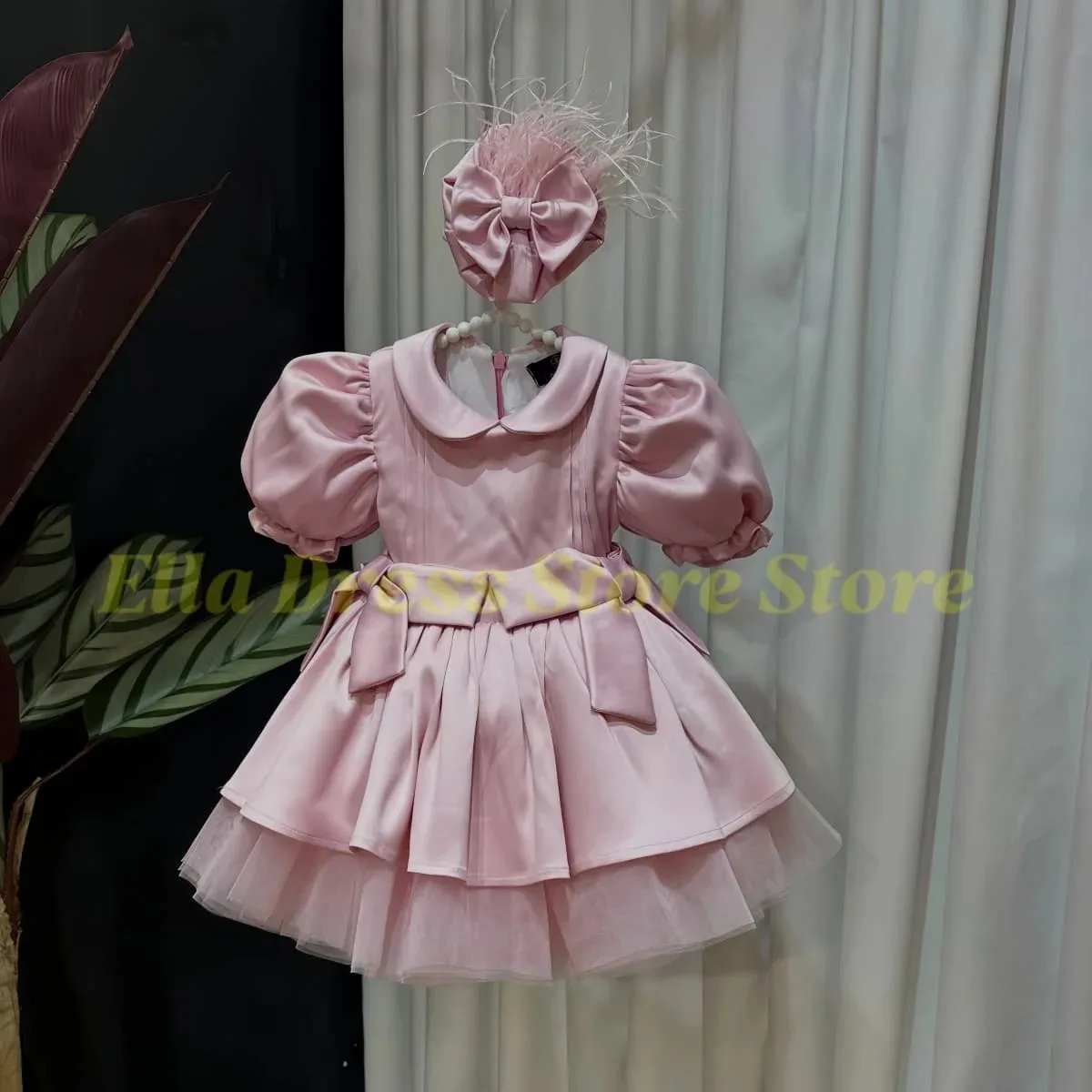 Großhandel Rosa Baby-Mädchenkleid Schleife Puffige Kleider für Mädchen Schleife Kommunionkleid Knielang Blumenmädchenkleid Kinderkleider nach Maß – Detail 3
