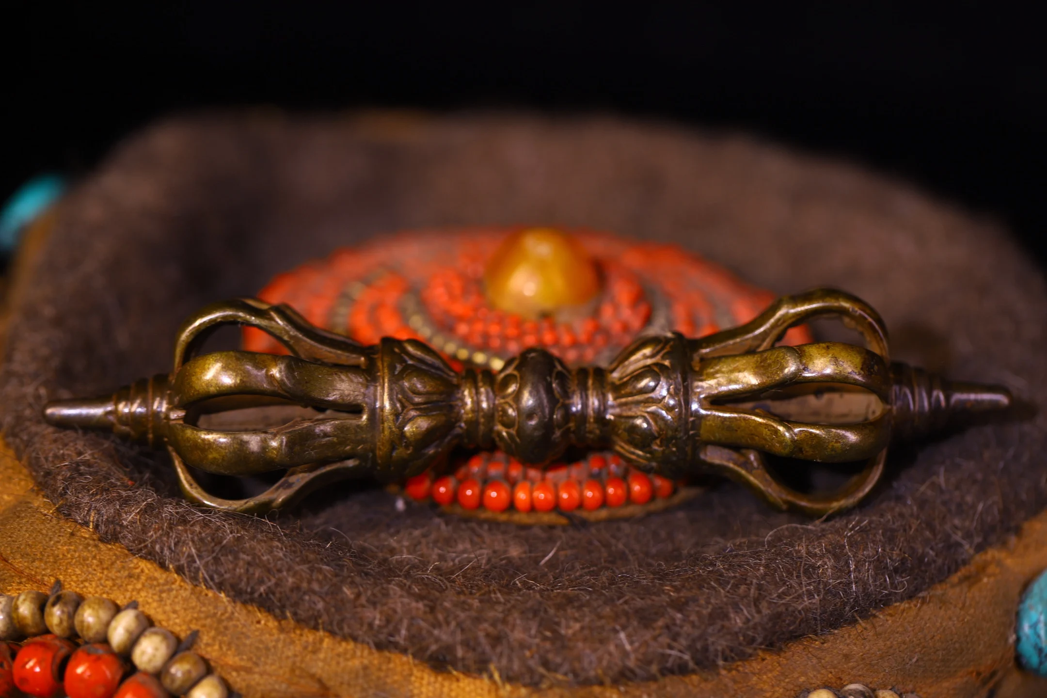 

6"Xizang Folk Collection Old Bronze Cinnabar Lotus Texture Dorje Vajra Phurpa Pendant Amulet Dharam Town house Exorcism