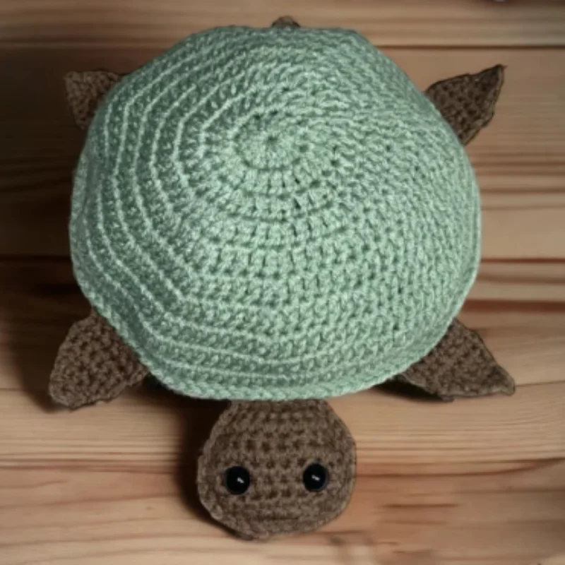 Pure Handmade crocheted turtle mom and turtle baby for children Educational toy Parent-child educational games doll