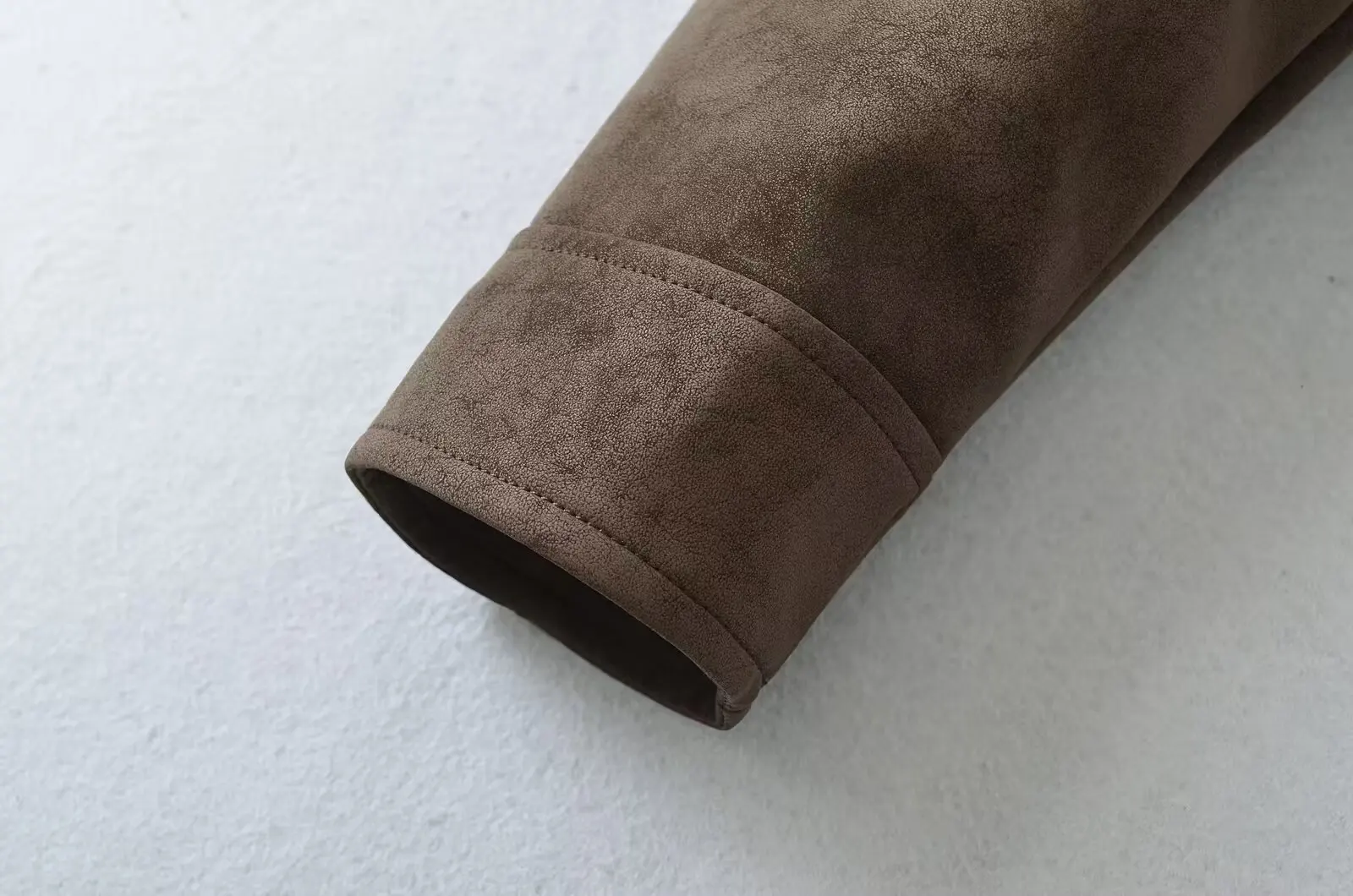 Spring Women's Brown Suede Short Jacket Loose Lapel Zipper Long Sleeve Motorcycle Coat Female Hot New Lady High Street Outwear