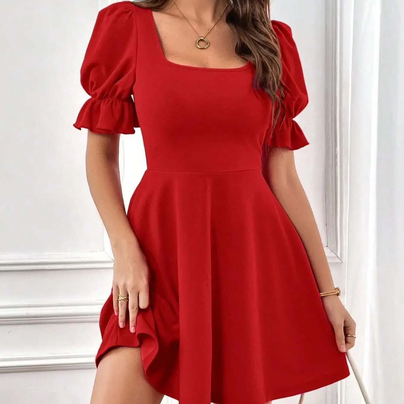 Vestido Sexy ajustado de verano para mujer, vestidos de manga corta con cuello cuadrado rojo, camisas de fiesta lisas a la moda, ropa de calle Coqueta Y2k
