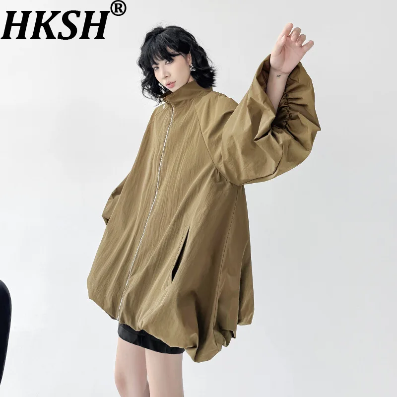 

HKSH Spring Autumn New Women Jacket Unique Design Bud Sleeve Stand Collar Zipper Solid Color Streetwear Casual Chic Coat HK11993