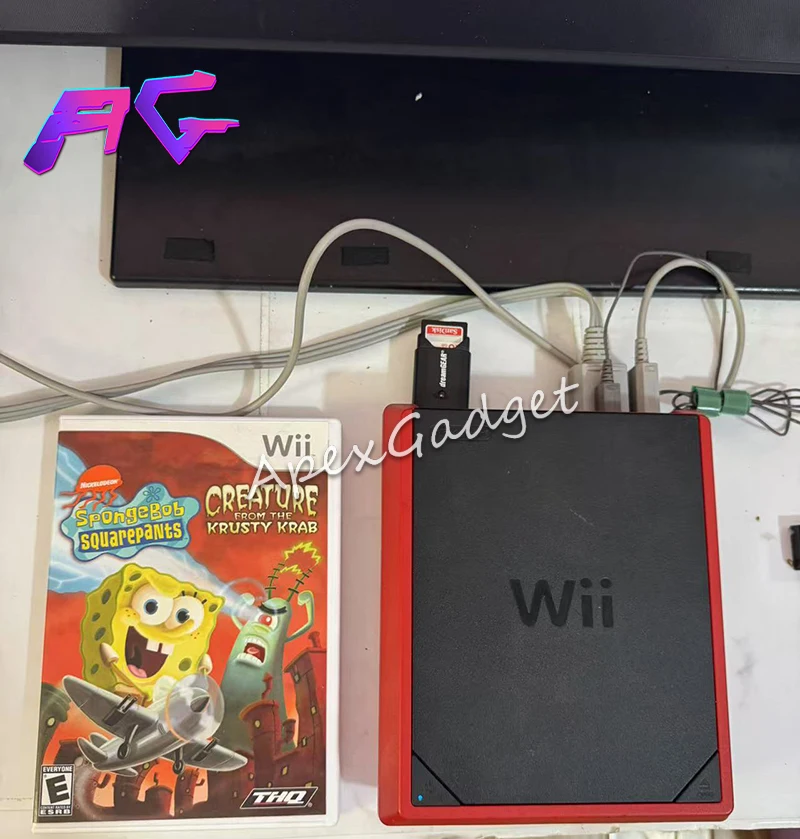 

Original US ver. Wii mini game console comes with a game USB drive, plug and play