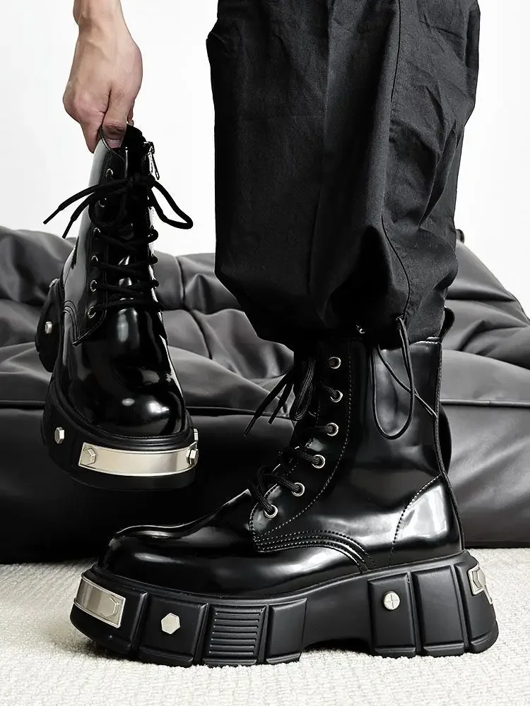 2025 Couple Platform Men's Punk Style European and American Zipper Locomotive British High-top Big Head Tooling Boots Women
