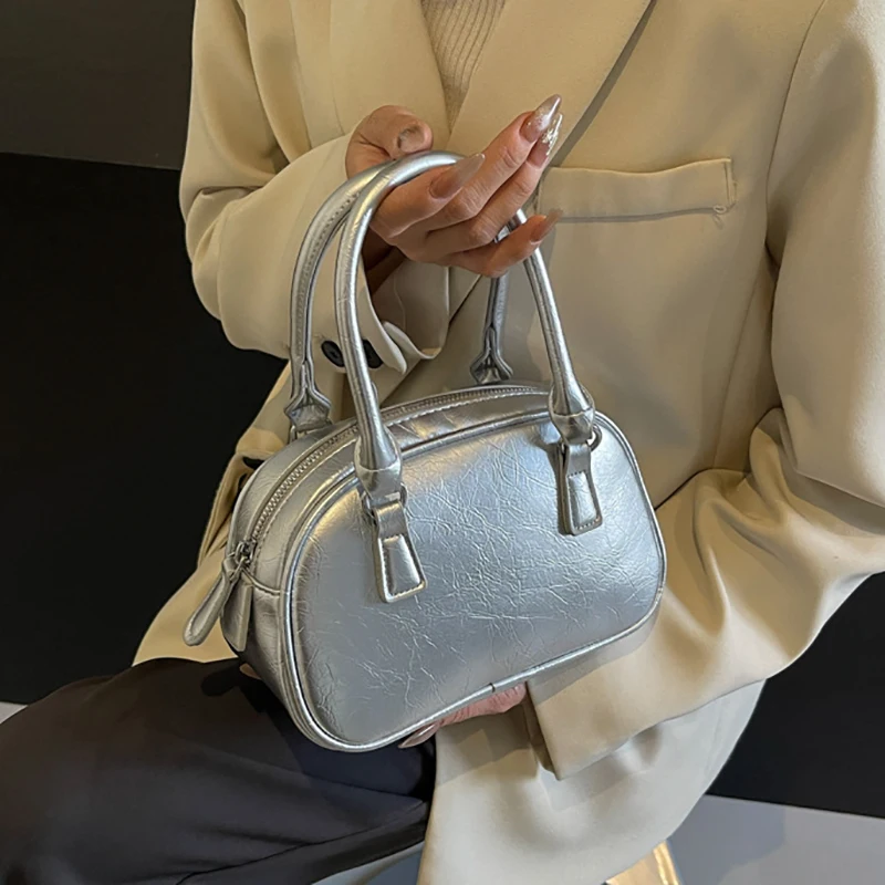 

Женская сумочка Серебристая ПУ сумка через плечо для боулинга Классическая однотонная универсальная Повседневная Бостон сумка для коротких поездок