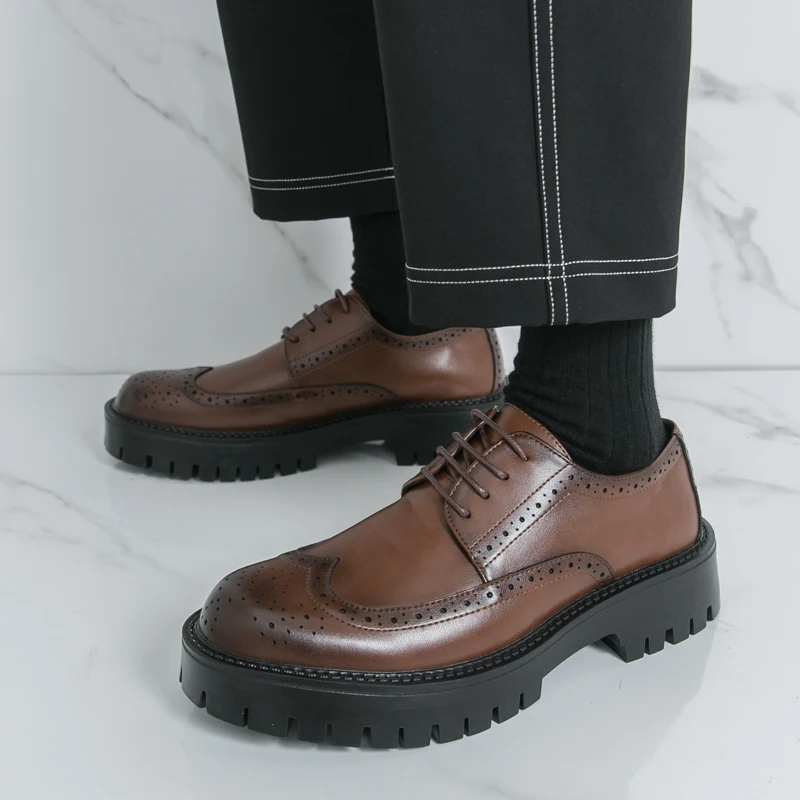 

British Style Men's Comfortable Patent Leather Lace Up Blok Leather Shoes Brand Fashionable Spring Anti Slip Thick Soled Loafers