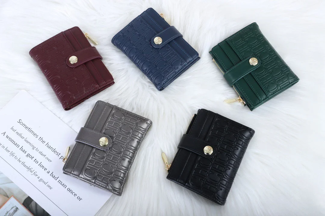 A Fashionable Button Double Folding Pvc Material Women\'s Wallet Card Bag Storage Change Card Gift Box Packaging