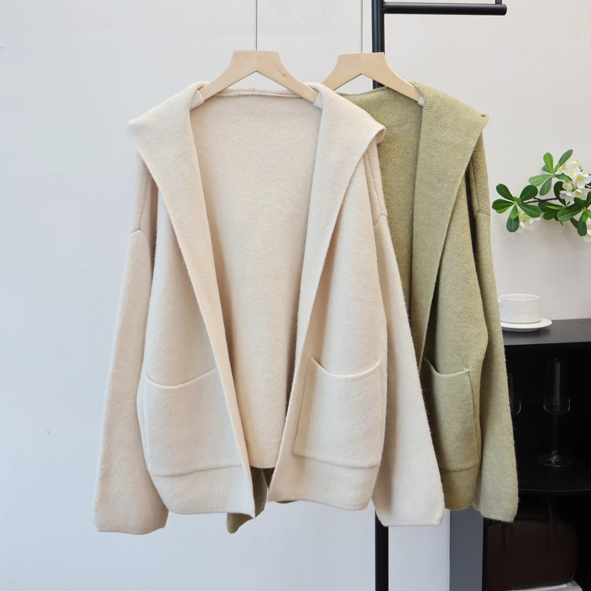 

Women Hooded Cardigan Jumper Knitted Solid Sweaters Long Sleeve Pockets Open Stitch Loose Fit Casual Office Lady 2025 Autumn
