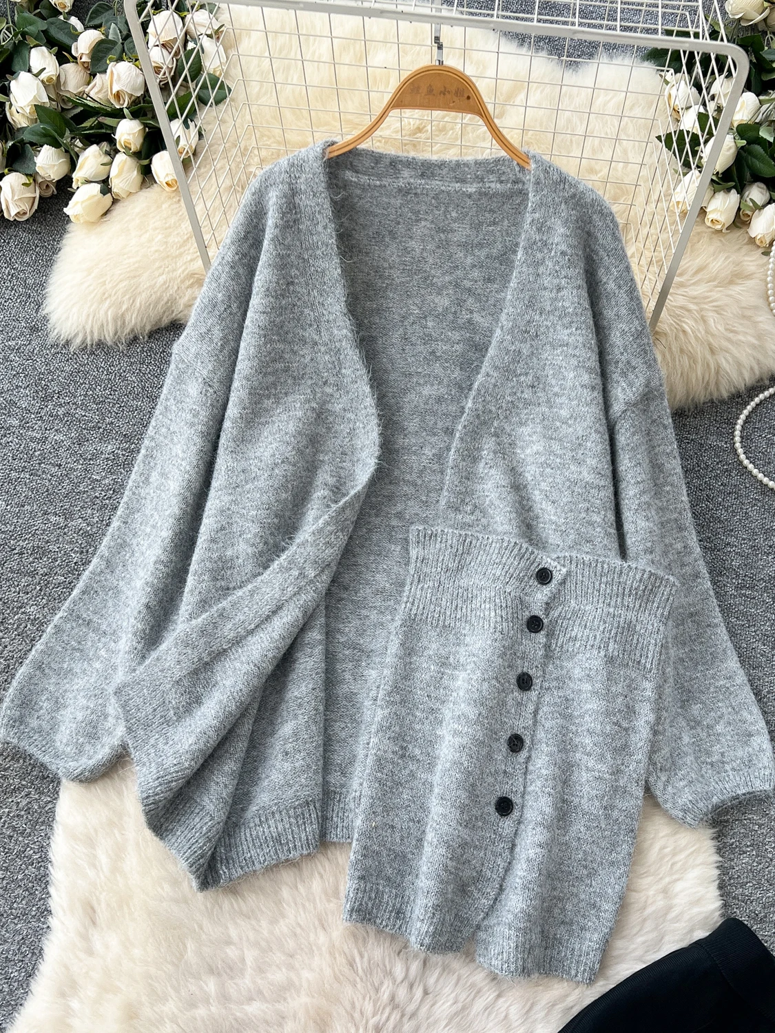 

Soft Sle Women's Tee-Piece Set with Strapl Vest Loose Sweater Overalls High Waist Fi Tail Skirt Button Detail