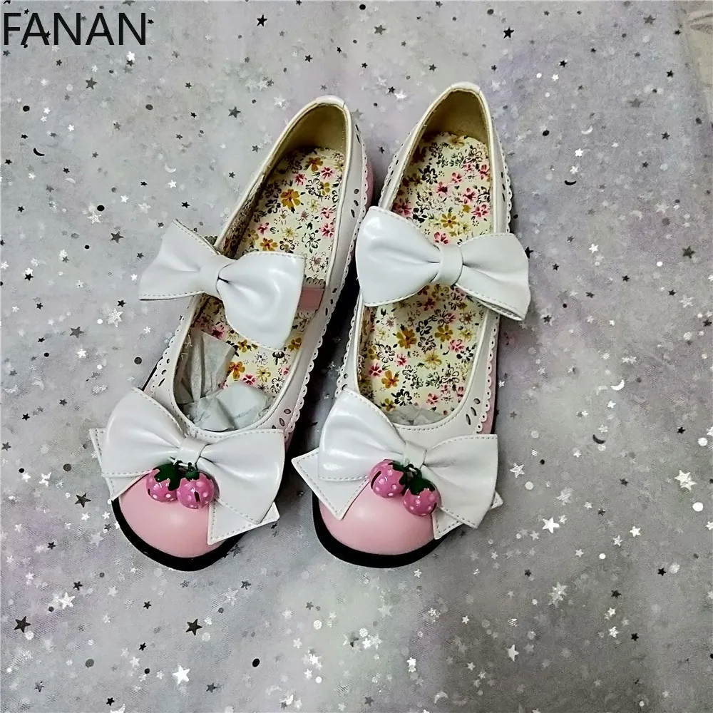 

Новинка 2023 года, японские винтажные красные туфли Лолиты для женщин, клубничные колокольчики, туфли на плоской подошве с круглым носком и бантом, Kawaii, на платформе, на высоком каблуке