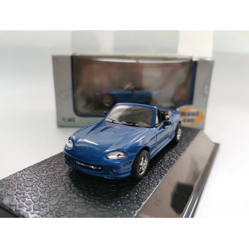 Mazda MX-5 sports car 1:43 scale alloy die-casting simulation car model children\'s toy gift collection indoor display decoration